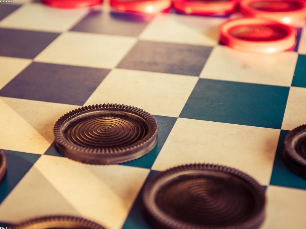 យុទ្ធសាស្ត្រលេង: ភាពជោគជ័យក្នុងការលេងប្រពៃណី